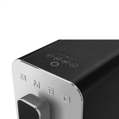 Автоматическая кофемашина, мощность 1350 Вт, регулируемый уровень помола, размер порции, жесткость воды, подсветка диспенсера, автоматическое выключение, кнопочное управление, объем резервуара 1.4 л, поддон для сбора капель, давление 19 бар, цвет черный