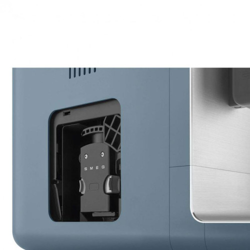 Автоматическая кофемашина Smeg, мощность 1350 Вт, регулируемый уровень помола, размер порции, жесткость воды, подсветка диспенсера, автоматическое выключение, кнопочное управление, объем резервуара 1.4 л, поддон для сбора капель, давление 19 бар, цвет син Автоматическая кофемашина Smeg, мощность 1350 Вт, регулируемый уровень помола, размер порции, жесткость воды, подсветка диспенсера, автоматическое выключение, кнопочное управление, объем резервуара 1.4 л, поддон для сбора капель, давление 19 бар, цвет син