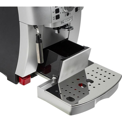Кофемашина Delonghi Magnifica ECAM22.110.SB 1450Вт серебристый