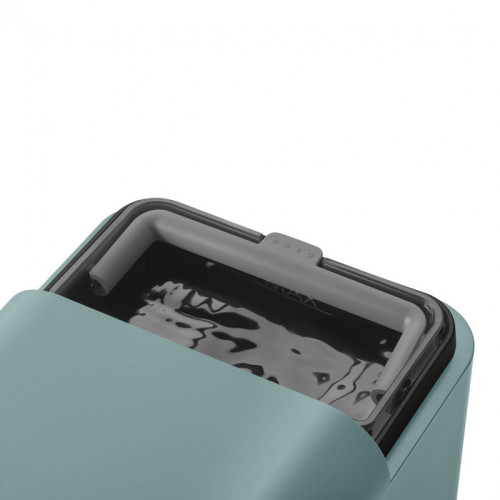 Автоматическая кофемашина, мощность 1350 Вт, регулируемый уровень помола, размер порции, жесткость воды, подсветка диспенсера, автоматическое выключение, кнопочное управление, объем резервуара 1.4 л, поддон для сбора капель, давление 19 бар, цвет изумрудн