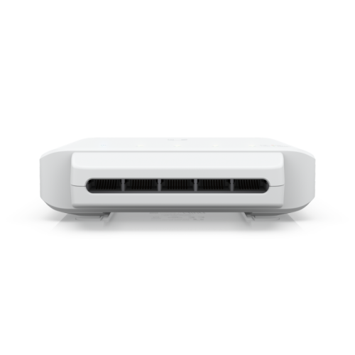 Коммутатор/ Flexible 5-port, Layer 2 PoE switch for indoor and outdoor use, that can be powered with PoE++