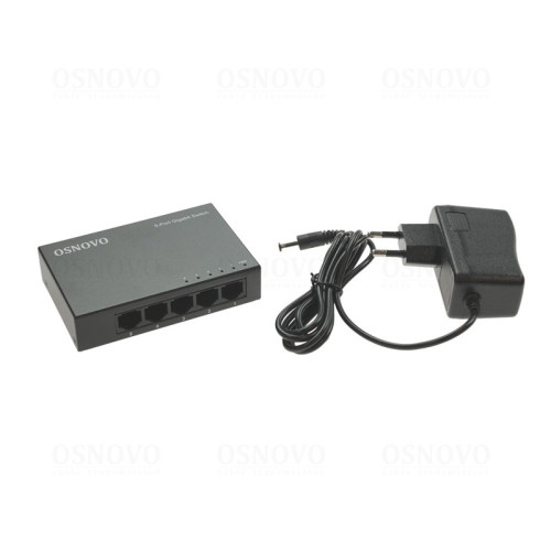 Коммутатор неуправляемый/ OSNOVO Неуправляемый коммутатор Gigabit Ethernet на 5 портов. Порты: 5 x GE (10/100/1000Base-T). Auto MDI/MDIX Встроенная грозозащита 2кВ. В комплекте БП DC12V(1A). Размеры (ШхВхГ): 100 x 23 x 65мм. Рабочая температура: 0...+40 г