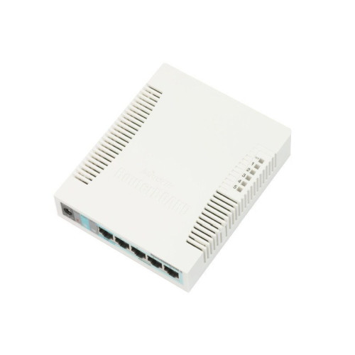 RB260GSP 5x Gigabit PoE out Ethernet Smart Switch, SFP cage, plastic case, SwOS