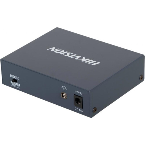 Коммутатор Hikvision DS-3E0105P-E/M(B) 4x100Мбит/с 4PoE+ 35W неуправляемый