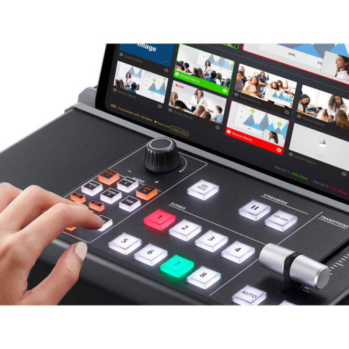 StreamLIVE™ HD Многоканальный AV-микшер StreamLIVE ™ PRO 1x4K + 3x1080p HDMI IN / 2x6,5MIC/ StreamLIVE™ PRO Multi-Channel AV Mixer 1x4K+3x1080p HDMI IN/2x6.5MIC