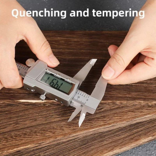 Электронный штангенциркуль Deli DL91200  200мм, метрическая/дюймовая конвертация, нержавеющая сталь, 3 кнопочное управление, светодиодный дисплей, 1,5В SR44.