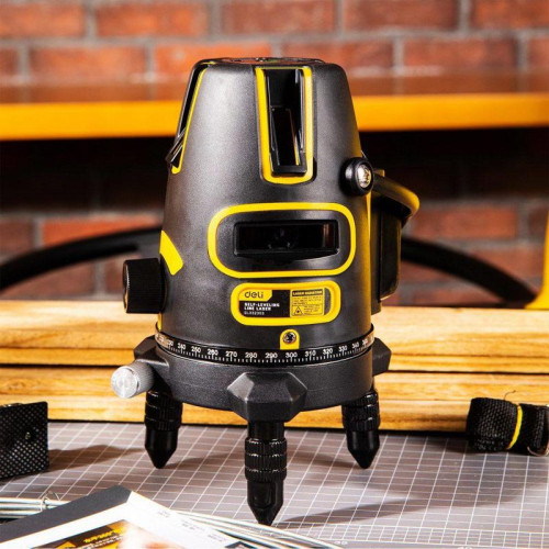 Лазерный уровень Deli DL332303 3 луча(зеленый цвет), точность +/-1,5мм/7м, угол самовыравнивания 3°, 1АКБ 3 А*ч+ЗУ, время работы до 6 часов, кейс