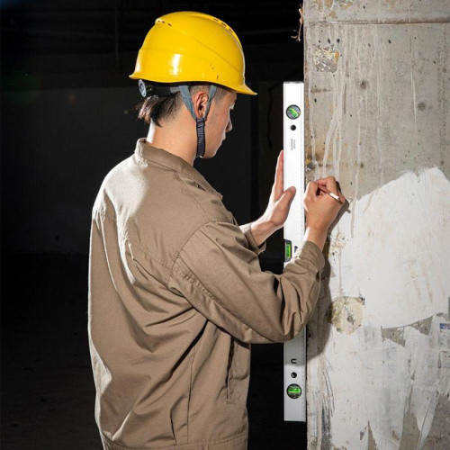 Строительный уровень Deli DL700800B 800мм, алюминиевый сплав, мягкие резиновые заглушки, магнит