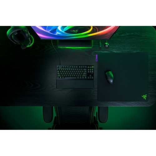 Игровой коврик для мыши Razer Gigantus V2 Pro L - Max Control Mousepad/ Razer Gigantus V2 Pro L - Max Control Mousepad