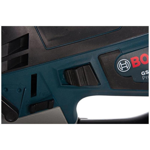 Лобзик Bosch GST 90 E Professional 650Вт 3100ходов/мин от электросети (кейс в комплекте) Лобзик Bosch GST 90 E Professional 650Вт 3100ходов/мин от электросети (кейс в комплекте)