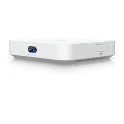 Маршрутизатор/ Compact 2.5G Cloud Gateway with 30+ UniFi device / 300+ client support, 2.3 Gbps IPS routing, and selectable NVR storage