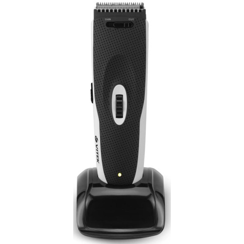 Машинка для стрижки/ Машинка для стрижки Vitek VT-1355 белый (насадок в компл:2шт)