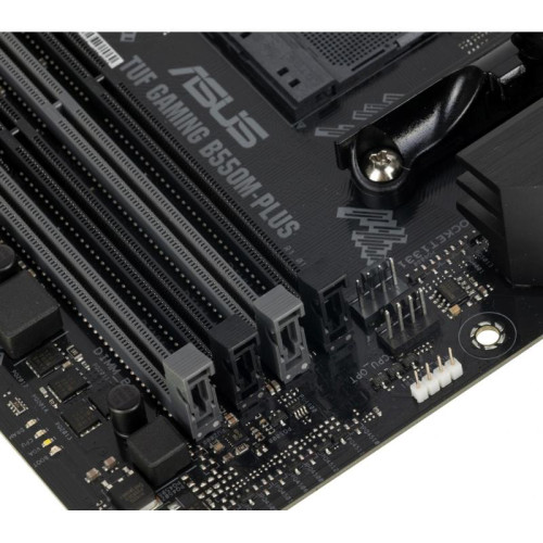 Материнская плата ASUS TUF GAMING B550M-PLUS Soc-AM4 AMD B550 4xDDR4 mATX AC`97 8ch(7.1) 2.5Gg RAID+HDMI+DP [TUF GAMING B550M-PLUS]