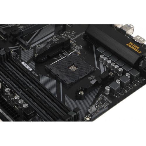 Материнская плата Gigabyte B550M DS3H AC R2 Soc-AM4 AMD B550 4xDDR4 mATX AC`97 8ch(7.1) GbLAN RAID+HDMI+DP