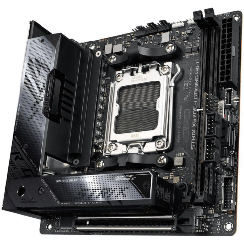 Материнская плата ASUS ROG STRIX X670E-I GAMING WIFI SocketAM5 AMD X670 2xDDR5 mini-ITX AC`97 8ch(7.1) 2.5Gg RAID+HDMI [ROG STRIX X670E-I GAMING WIFI]