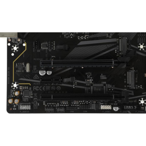 Материнская плата Gigabyte B550M DS3H R2 Soc-AM4 AMD B550 4xDDR4 mATX AC`97 8ch(7.1) GbLAN RAID+HDMI+DP