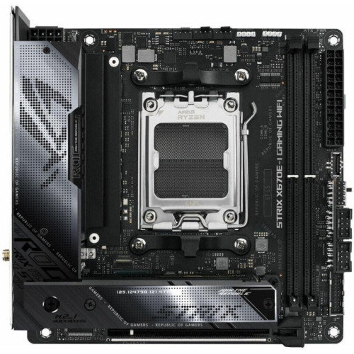 Материнская плата ASUS ROG STRIX X670E-I GAMING WIFI SocketAM5 AMD X670 2xDDR5 mini-ITX AC`97 8ch(7.1) 2.5Gg RAID+HDMI [ROG STRIX X670E-I GAMING WIFI]