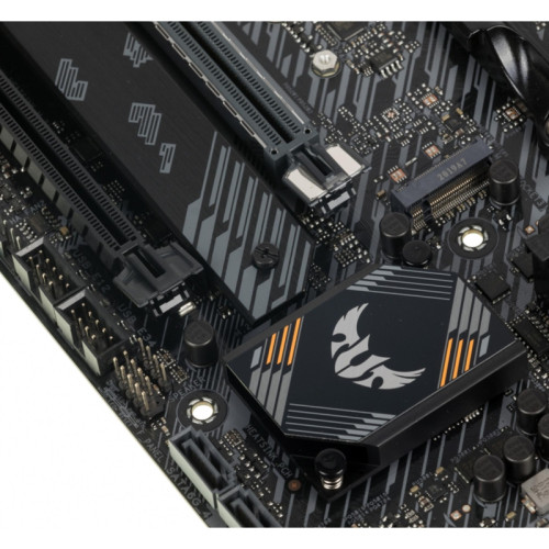 Материнская плата ASUS TUF GAMING B550M-PLUS Soc-AM4 AMD B550 4xDDR4 mATX AC`97 8ch(7.1) 2.5Gg RAID+HDMI+DP [TUF GAMING B550M-PLUS]