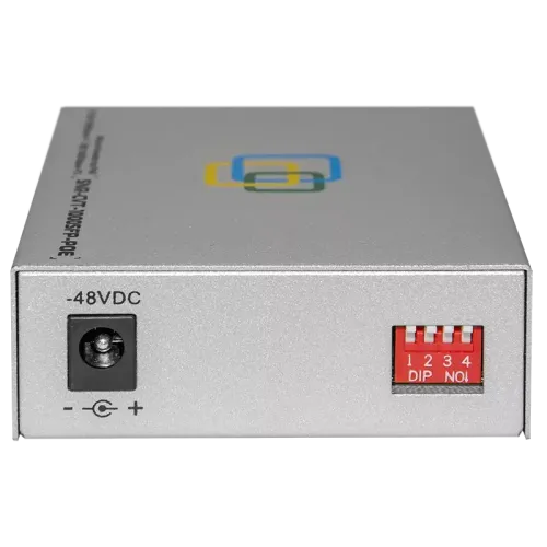 Медиаконвертер/ Медиаконвертер  10/100/1000-Base-T c PoE / 100/1000Base-FX с SFP-портом