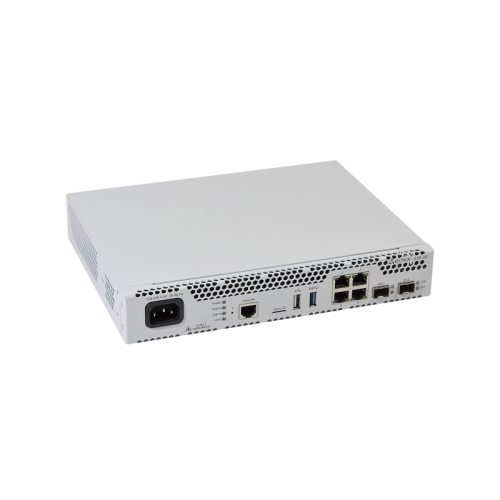 Межсетевой экран ESR-30 FSTEC A4, 4x10/100/1000BASE-T, 2x10GBASE-R SFP+, 1xConsole (RJ-45), 1xUSB 2.0, 1xUSB 3.0, 1 слот для micro-SD карт, 4 Гб RAM, 8 Гб Flash, 100–264 В АС