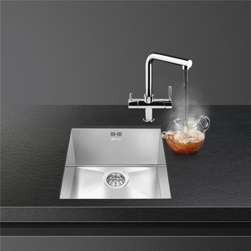 Кухонная мойка SMEG/ общий размер 42x41.8см, глубина чаши 21см, врезная мойка, необорачиваемая, нержавеющая сталь матовая