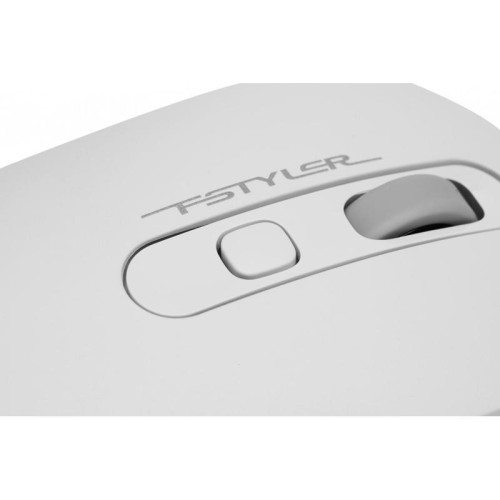 Мышь A4Tech Fstyler FG20S белый/серый оптическая 2000dpi silent беспров. USB для ноутбука 3but (FG20S USB WHITE)