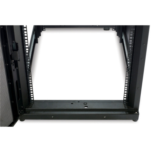 Шкаф/ NetShelter SX 42U 600mm Wide x 1200mm Deep Enclosure