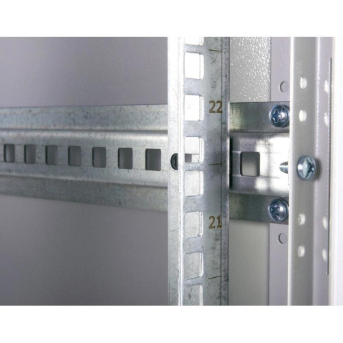 Шкаф коммутационный ЦМО (ШТК-Э-18.6.6-13АА) напольный 18U 598x600мм пер.дв.стекл металл 2 бок.пан. 540кг серый 515мм 43кг 180град. 920мм IP20