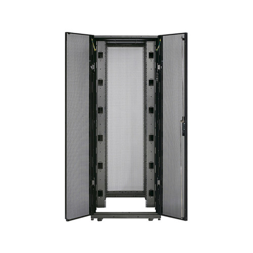 Шкаф/ NetShelter SX 48U 750mm Wide x 1070mm Deep Enclosure with Sides Black Шкаф/ NetShelter SX 48U 750mm Wide x 1070mm Deep Enclosure with Sides Black