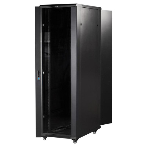 Шкаф коммутационный Lanmaster (TWT-CBB-27U-6X8-P1) напольный 27U 600x800мм пер.дв.перфор. задн.дв.перфор.2-хст. 2 бок.пан. 800кг черный IP20 сталь