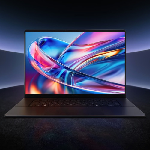 Ноутбук Asus ProArt P16 H7606WW-SE009X Ryzen AI 9 HX 370 64Gb SSD2Tb NVIDIA GeForce RTX5080 16Gb 16