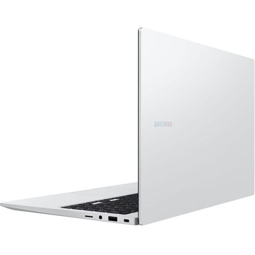 Ноутбук/ Samsung Galaxy Book4 15.6