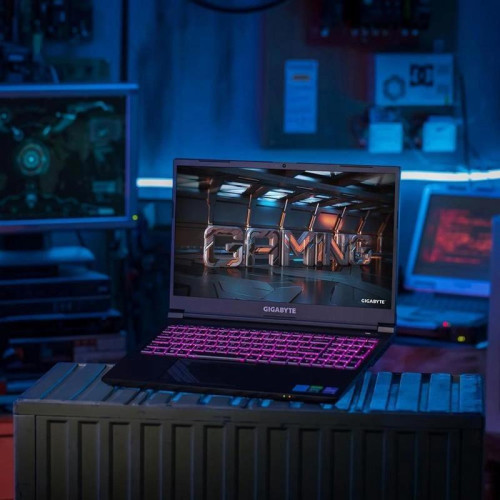 Ноутбук Gigabyte G5 Core i7 13620H 16Gb SSD1Tb NVIDIA GeForce RTX4060 8Gb 15.6
