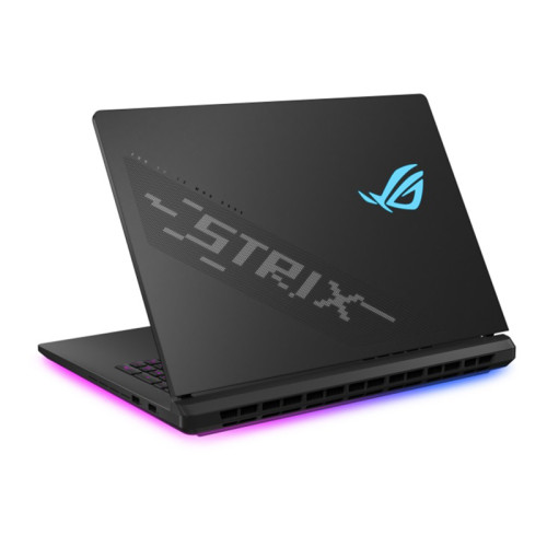 Ноутбук/ ASUS ROG Strix SCAR 18 G835LX-SA104 18