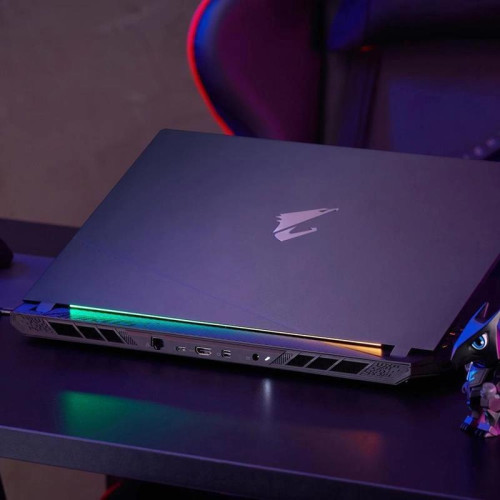 Ноутбук Gigabyte Aorus 17 9SF Core i5 12500H 16Gb SSD512Gb NVIDIA GeForce RTX4070 8Gb 17.3