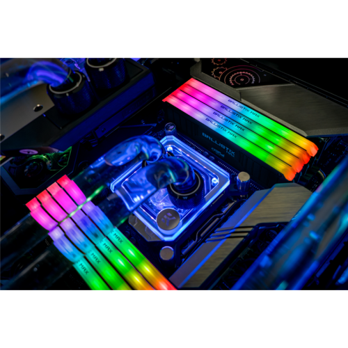 Память оперативная/ Crucial 16GB Kit (8GBx2) DDR4 4000MT/s CL18 Unbuffered DIMM 288 pin Ballistix MAX Black RGB
