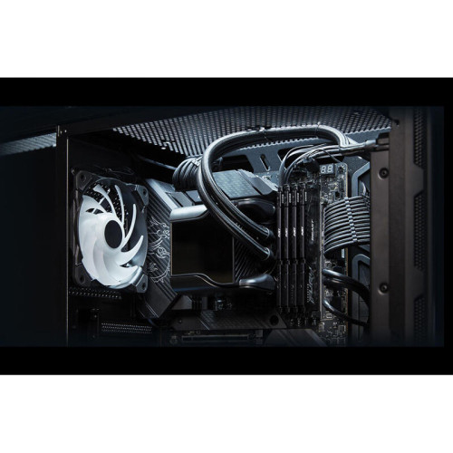 Память оперативная/ Kingston 32GB 5600MT/s DDR5 CL40 DIMM FURY Beast Black Память оперативная/ Kingston 32GB 5600MT/s DDR5 CL40 DIMM FURY Beast Black