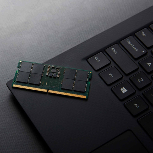 Память оперативная/ Kingston 32GB 5600MT/s DDR5 Non-ECC CL46 SODIMM 1Rx8 Память оперативная/ Kingston 32GB 5600MT/s DDR5 Non-ECC CL46 SODIMM 1Rx8