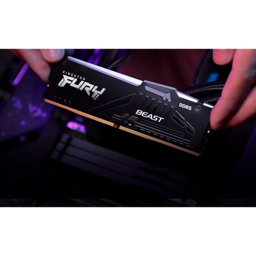 Память оперативная/ Kingston 128GB 5600MT/s DDR5 CL40 DIMM (Kit of 4) FURY Beast RGB XMP