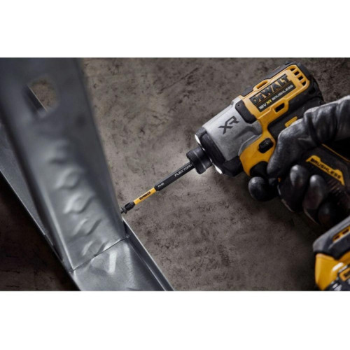Набор оснастки DeWalt DT70730T-QZ универсал. (25пред.) для шуруповертов/дрелей Набор оснастки DeWalt DT70730T-QZ универсал. (25пред.) для шуруповертов/дрелей