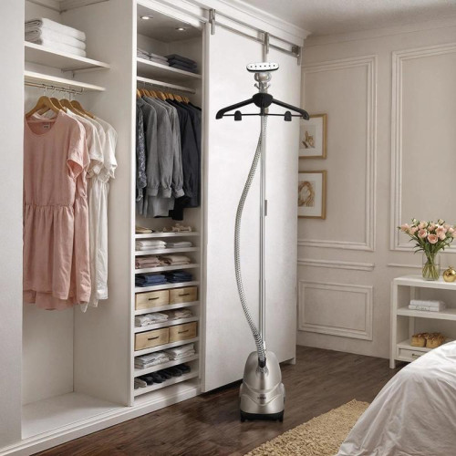 Отпариватель напольный/ Отпариватель напольный Kitfort КТ-9354 1850Вт золотистый/черный