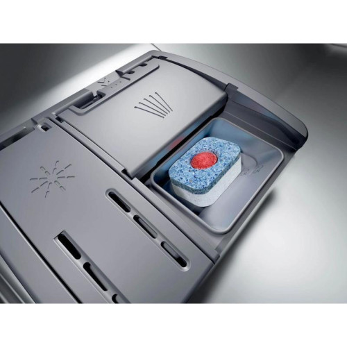 Посудомоечная машина Bosch SPS4EMW24E белый (узкая)