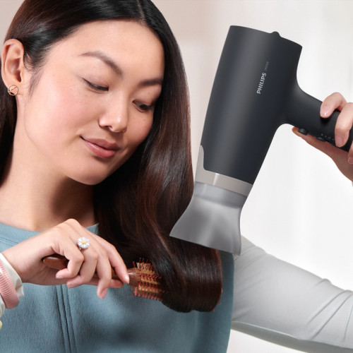 Фен Philips/ Фен Philips BHD351/10 Фен Philips, Series 3000, мощность 2100 Вт, 3 температурных режима, 6 режимов воздушного потока, ионизация, цвет бежевый