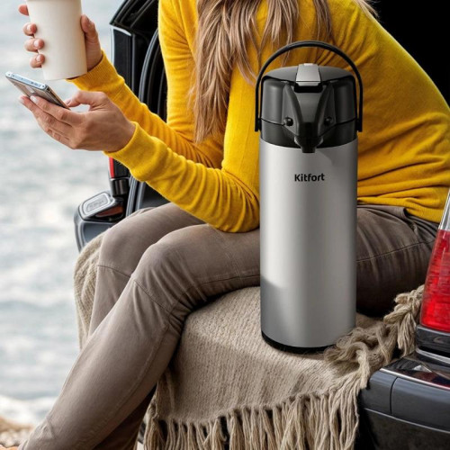 Диспенсер автоматический Kitfort КТ-1257 3000мл. серебристый/черный