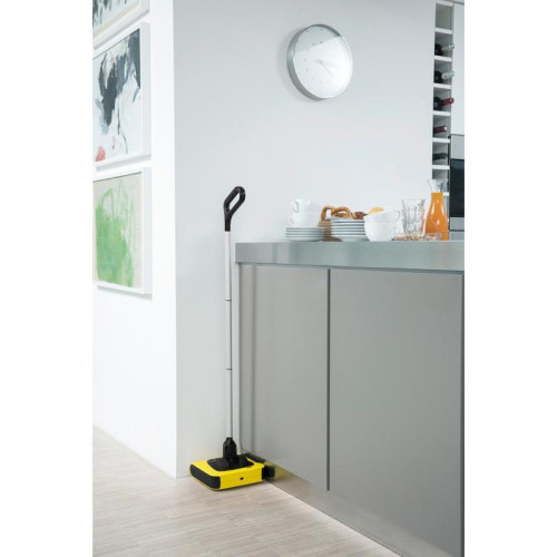 Пылесос-электровеник/ Пылесос-электровеник Karcher KB 5 650Вт желтый/черный Пылесос-электровеник/ Пылесос-электровеник Karcher KB 5 650Вт желтый/черный