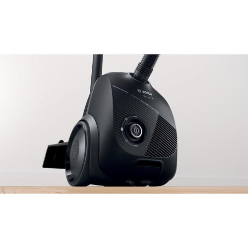 Пылесос/ Пылесос Bosch Serie 2 BGBS2BA1P 600Вт черный