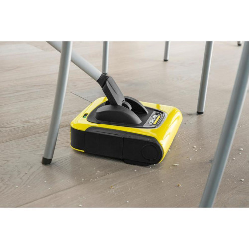 Пылесос-электровеник/ Пылесос-электровеник Karcher KB 5 650Вт желтый/черный Пылесос-электровеник/ Пылесос-электровеник Karcher KB 5 650Вт желтый/черный