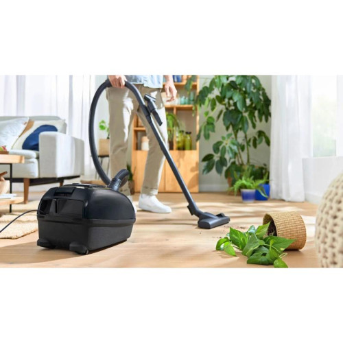 Пылесос/ Пылесос Bosch BGL38GOLD 1700Вт черный/золотистый