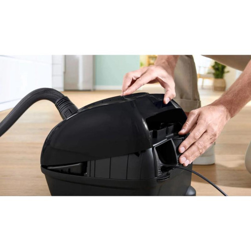 Пылесос/ Пылесос Bosch BGL38GOLD 1700Вт черный/золотистый