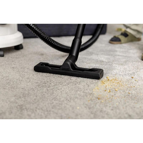 Пылесос моющий/ Пылесос моющий Karcher SE 4 Plus 1400Вт белый/черный